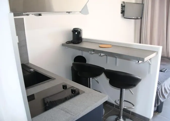 103, Héliopolis Fgh Au Village Naturiste *